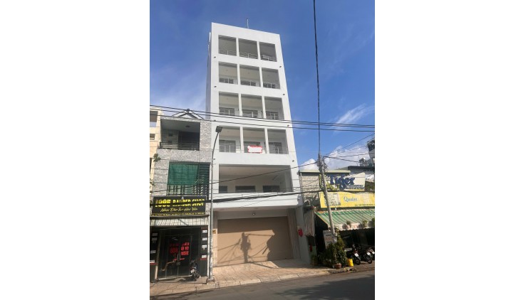 BÁN TÒA NHÀ VĂN PHÒNG - CẠNH SÂN BAY TÂN SƠN NHẤT - CHỈ 25 TỶ